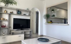 Sea View Apartment Duquesa de España